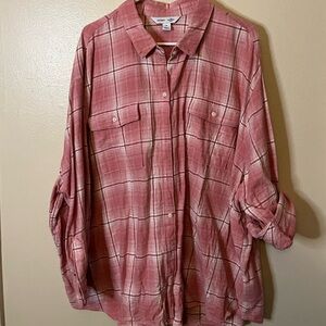 Old Navy Pink Plaid Boyfriend Shirt